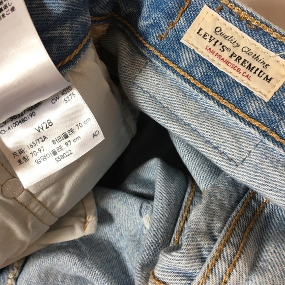 Levi’s Premium 501 High Rise Button Fly Denim Cutoff Jean Shorts - Picture 7 of 16